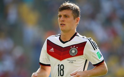 冠竞电竞快讯-于帕梅卡诺乌龙球后遭网暴